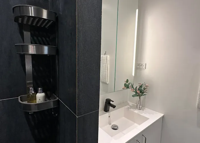 Psg 23 - Short Apartment *